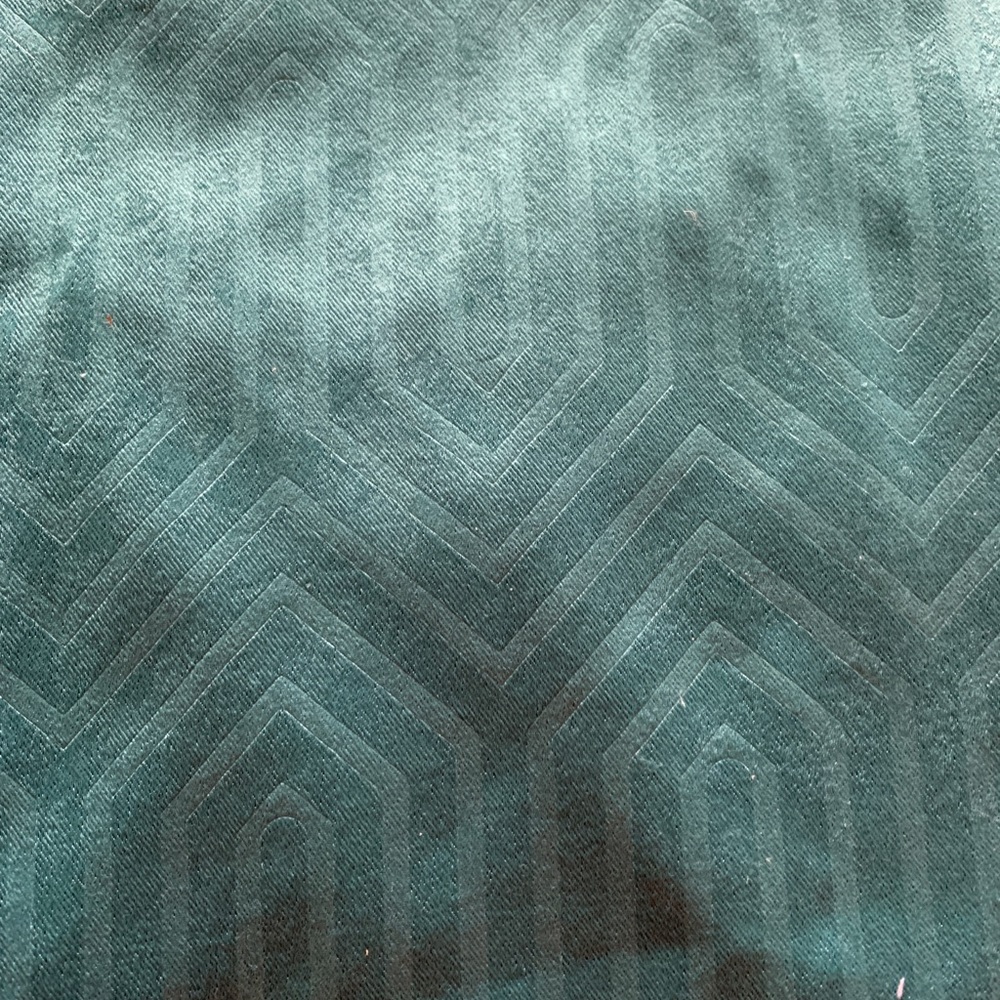 4 curtain panels